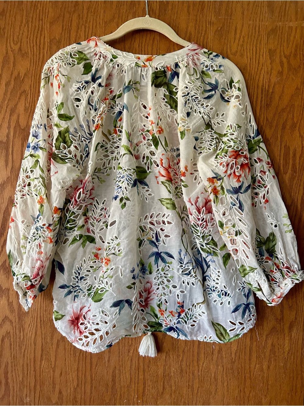 Johnny Was Jade Sonnet Eyelet Floral Peasant Top - Picture 2 of 3
